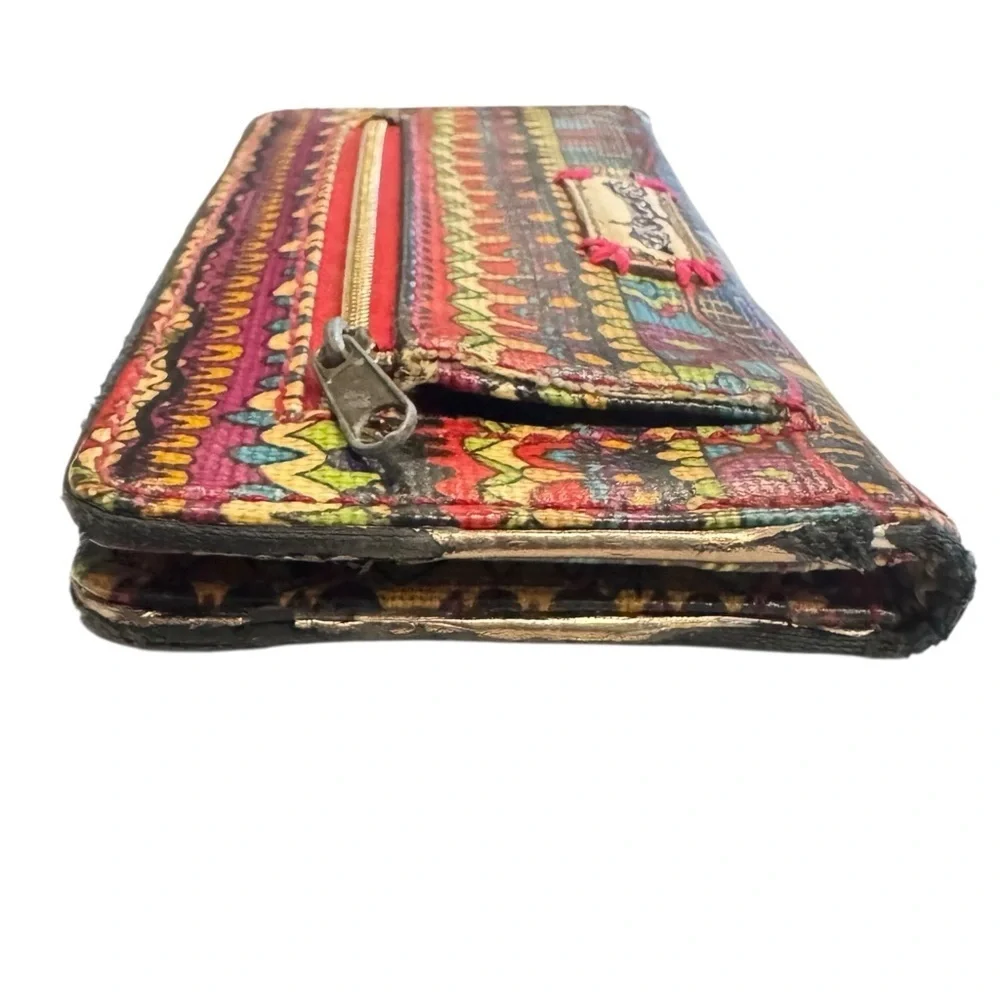 PREOWNED-SAKROOTS SLIM ELEPHANT Wallet-11 CC Slots-4 Full Dollar~Zip Coin-Snap